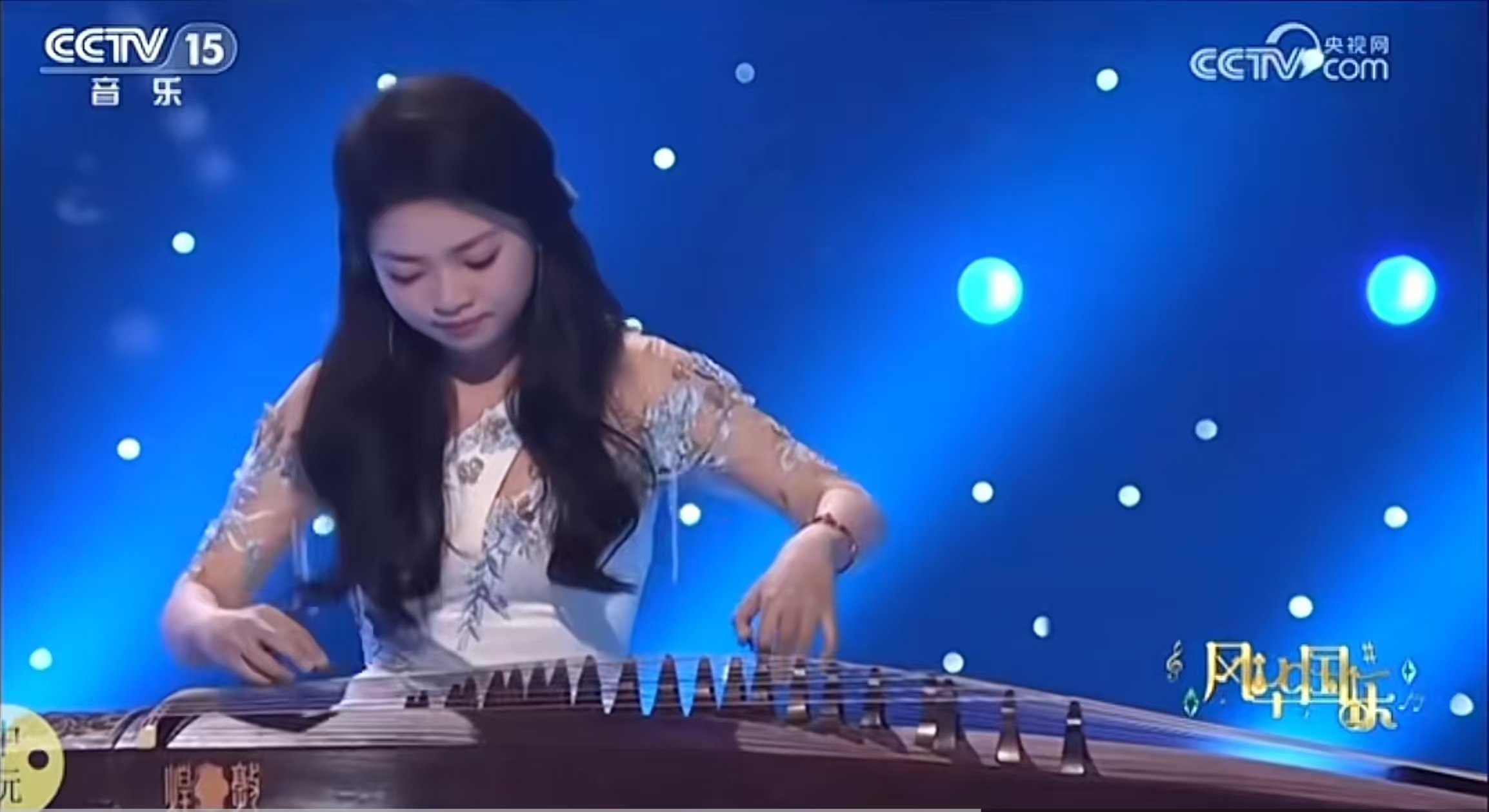 张家界音乐才女—葛思静